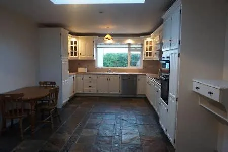 Interconecting Lough Gill - 1 Double 2 Single Beds Couette-café